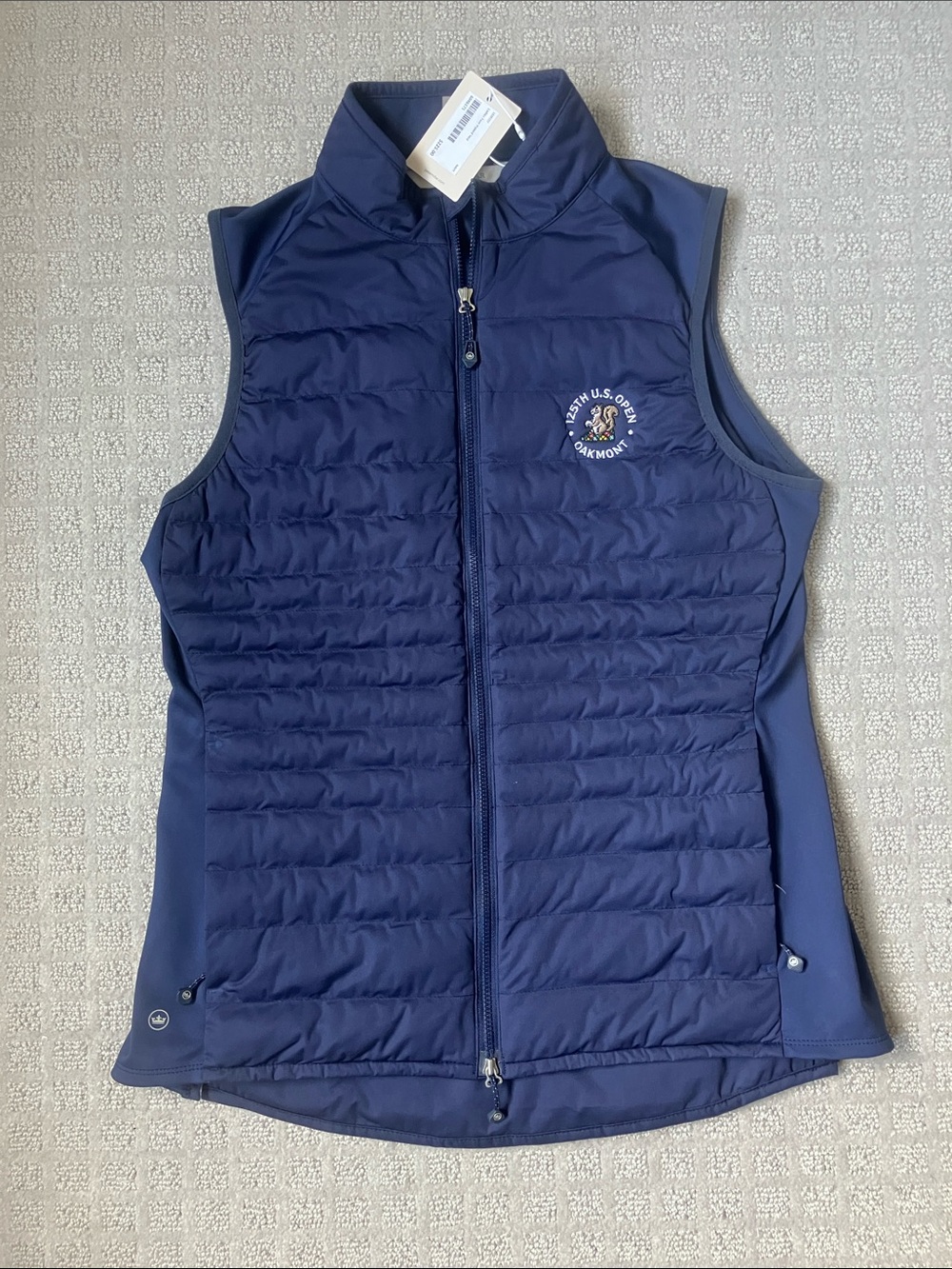 NWT Peter Millar Navy Quilted Vest - Oakmont Logo